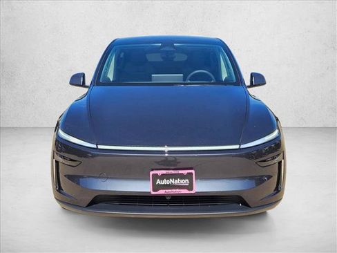 Used 2026 Tesla Model Y Long Range AWD/4WD image 2