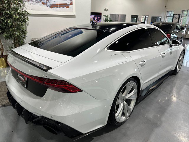 Used 2021 Audi RS 7 Sportback AWD/4WD image 2