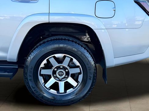 Used 2024 Toyota 4Runner TRD Off-Road AWD/4WD image 35
