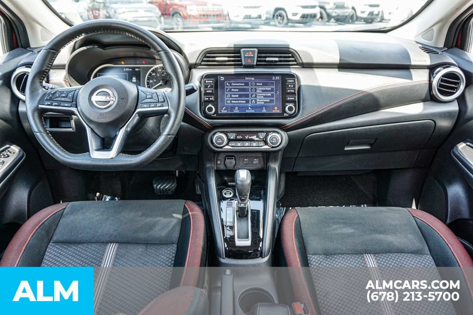 Used 2024 Nissan Versa SR FWD image 24