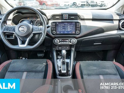Used 2024 Nissan Versa SR FWD image 24