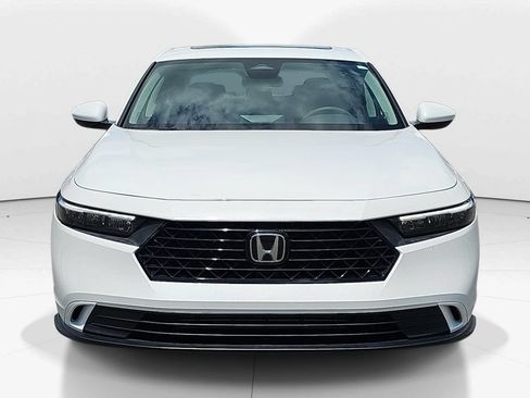 Used 2024 Honda Accord EX image 12