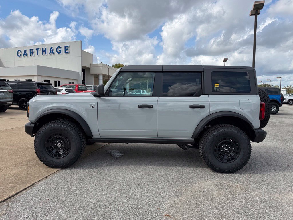 New 2026 Ford Bronco Big Bend w/ Black Diamond Package AWD/4WD image 2
