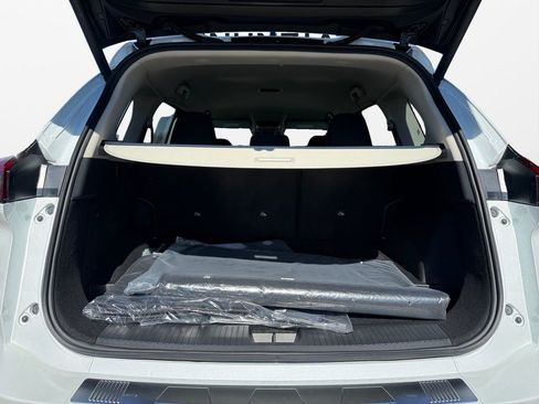 New 2026 Nissan Rogue SV image 18