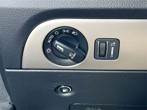 Used 2020 Dodge Durango SXT image 10