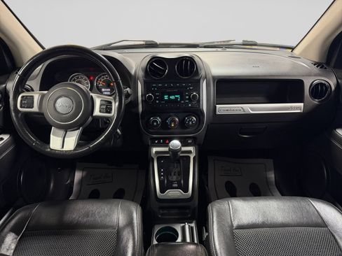 Used 2016 Jeep Compass Latitude AWD/4WD image 15