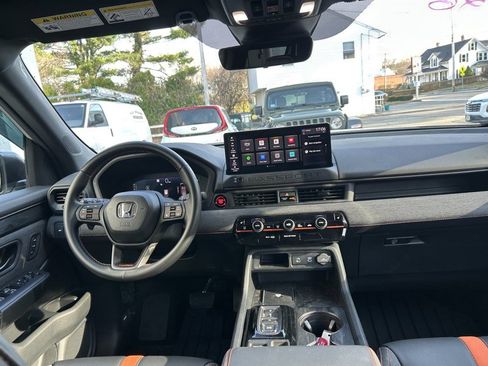 Used 2026 Honda Passport TrailSport image 10