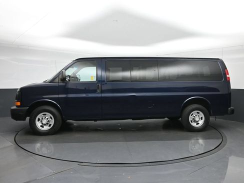Used 2014 Chevrolet Express 3500 LS RWD image 4