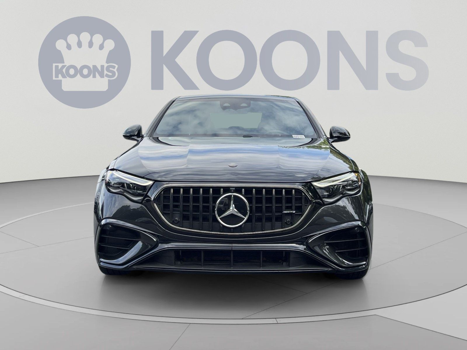Certified 2025 Mercedes-Benz E 53 AMG e 4MATIC Sedan w/ Multicontour Seating Package image 4