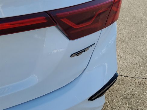 Used 2021 Kia Forte GT w/ GT2 Package image 7