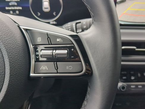 Certified 2025 Kia Seltos EX w/ EX Sunroof Package image 21