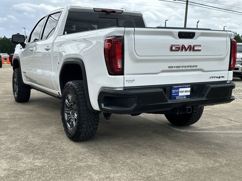 Certified 2025 GMC Sierra 1500 AT4X AWD/4WD image 8