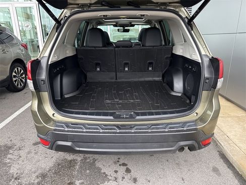 Certified 2023 Subaru Forester Limited image 31