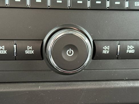 Used 2024 GMC Savana 2500 w/ Driver Convenience Package image 29