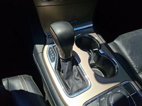 Used 2017 Jeep Grand Cherokee Limited 75th Anniversary AWD/4WD image 12