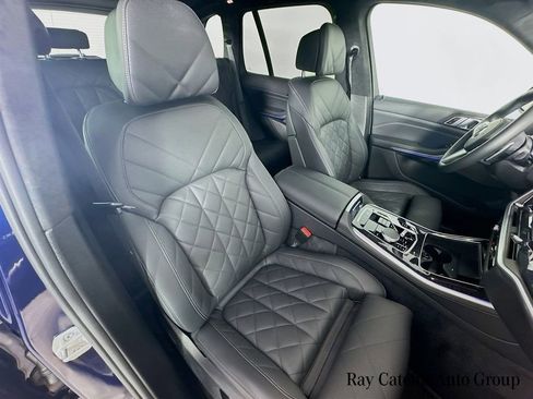 Used 2024 BMW X5 xDrive40i w/ M Sport Package image 30