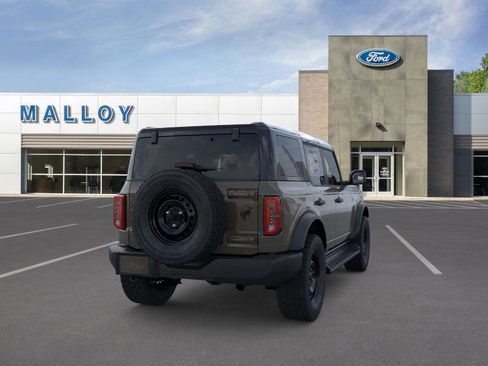 New 2026 Ford Bronco Outer Banks image 8