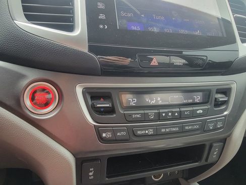 Used 2017 Honda Pilot EX-L image 13