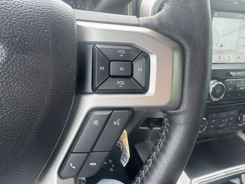 Used 2017 Ford F250 Lariat w/ Chrome Package AWD/4WD image 15