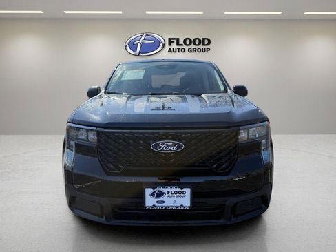 New 2026 Ford Maverick XLT w/ Equipment Group 301A AWD/4WD image 3