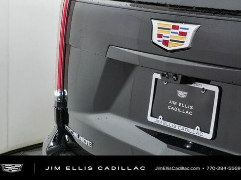 Used 2025 Cadillac Escalade V w/ LPO, Floor Liner Package AWD/4WD image 40