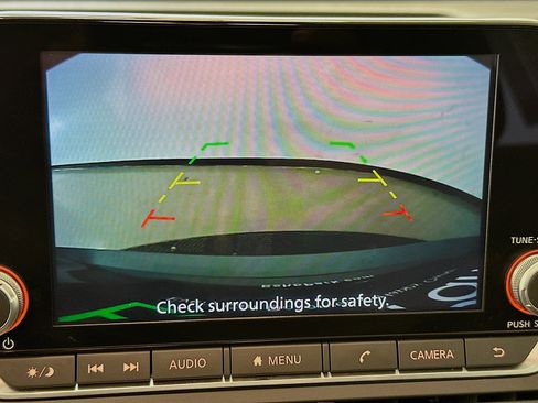 Used 2025 Nissan Altima 2.5 SV FWD image 23
