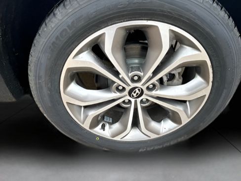 Used 2021 Hyundai Santa Fe SEL AWD/4WD image 26