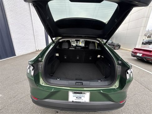 Used 2025 Ford Mustang Mach-E Premium image 21