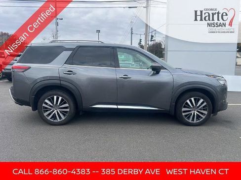 Certified 2022 Nissan Pathfinder Platinum image 6