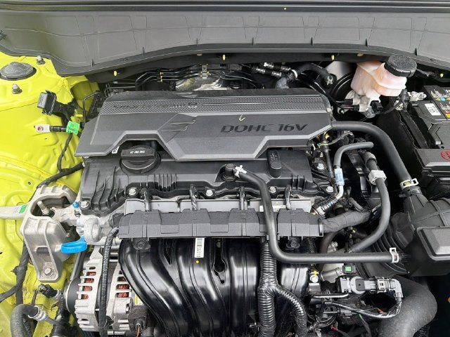Certified 2025 Hyundai Kona SE FWD image 29