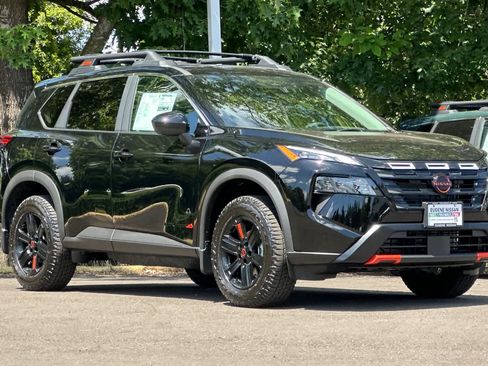 New 2026 Nissan Rogue SV AWD/4WD image 9