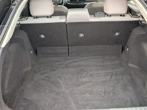 Used 2024 Toyota Prius LE image 33