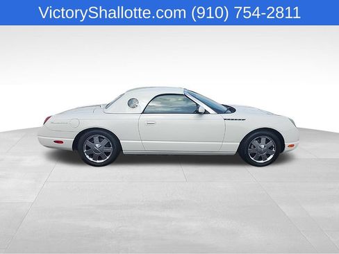 Used 2002 Ford Thunderbird RWD image 22