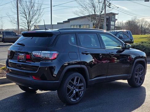 New 2026 Jeep Compass Latitude image 5