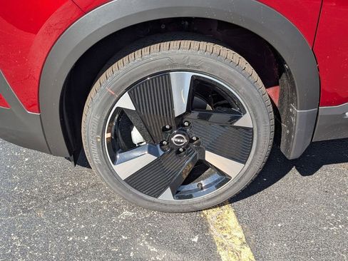 New 2026 Nissan Kicks SR w/ Cold Weather Package image 22