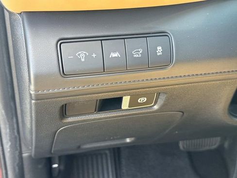 Used 2023 Hyundai Santa Fe Calligraphy image 25