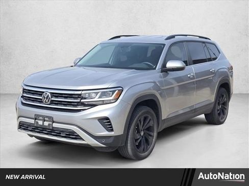 Used 2022 Volkswagen Atlas SE image 1