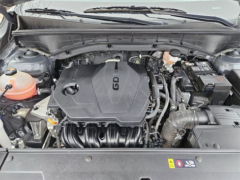 Used 2024 Kia Sorento S image 23