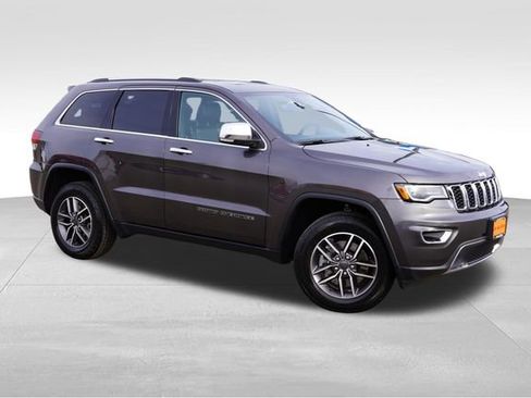Certified 2021 Jeep Grand Cherokee Limited w/ Premium Lighting Group image 2