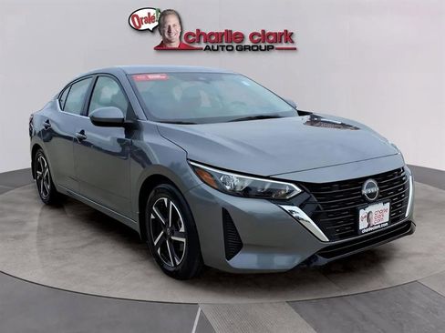 Used 2024 Nissan Sentra SV w/ All-Weather Package image 7