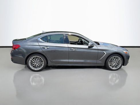 Used 2021 Genesis G70 2.0T AWD/4WD image 4