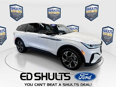 Used 2025 Lincoln Nautilus Premier w/ Jet Appearance Package AWD/4WD image 1