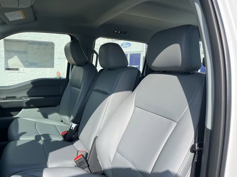 New 2026 Ford F250 XL w/ XL Chrome Package AWD/4WD image 29