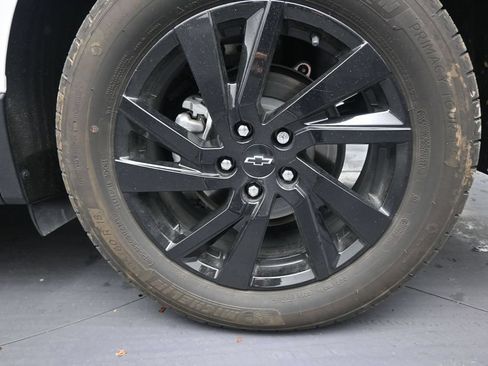 Used 2024 Chevrolet Equinox LS w/ Sport Edition FWD image 10