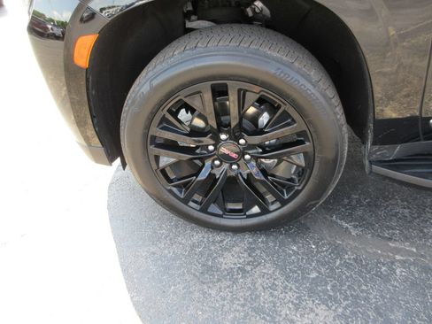 Certified 2023 GMC Yukon Denali AWD/4WD image 14