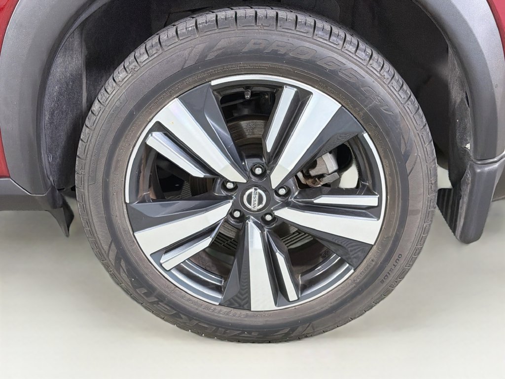 Used 2021 Nissan Rogue SL FWD image 33