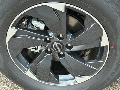 New 2026 Nissan Rogue SV w/ Cold Weather Package image 9