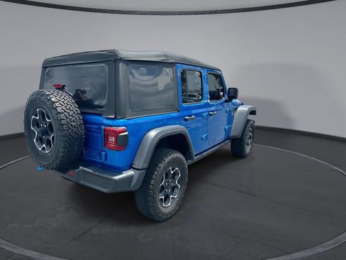 Used 2022 Jeep Wrangler Unlimited Rubicon 4xe w/ Cold Weather Group AWD/4WD image 2