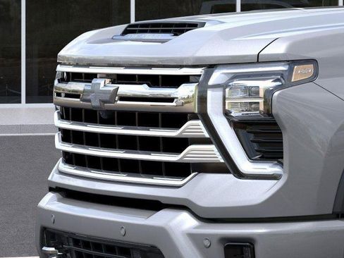 New 2026 Chevrolet Silverado 2500 High Country w/ High Country Premium Package image 13