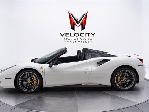 Used 2017 Ferrari 488 Spider RWD image 17